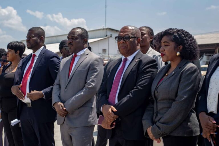 𝐃𝐞𝐬 𝐫𝐞𝐭𝐨𝐮𝐫𝐬 𝐯𝐨𝐥𝐨𝐧𝐭𝐚𝐢𝐫𝐞𝐬 𝐯𝐞𝐧𝐚𝐧𝐭 𝐝𝐞 𝐥𝐚 𝐓𝐮𝐫𝐪𝐮𝐢𝐞