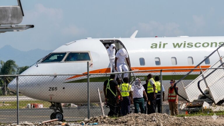 NOTE DE PRESSE : RAPATRIEMENT DE 39 RESSORTISSANTS HAÏTIENS À CAP-HAÏTIEN : LE GOUVERNEMENT RENFORCE SON DISPOSITIF D’ACCUEIL ET D’ASSISTANCE